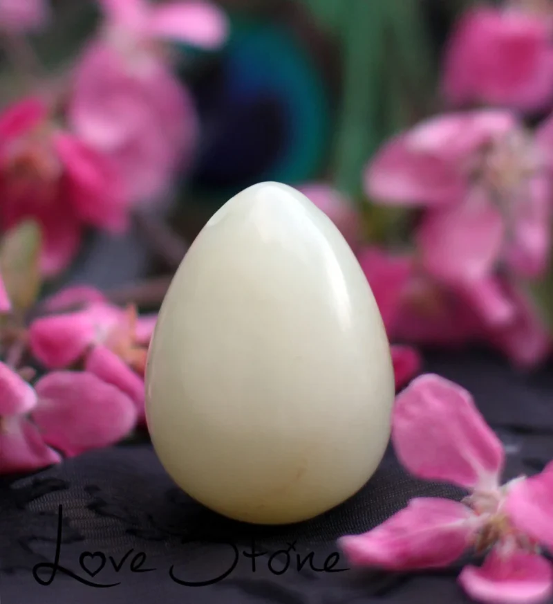 White Nephrite Jade Yoni Egg Queen Egg